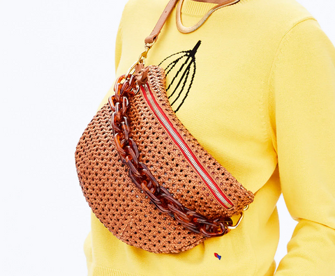 Clare V. GRANDE FANNY BAG - TAN RATTAN